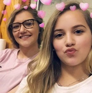 Meet your Posher, Deborah